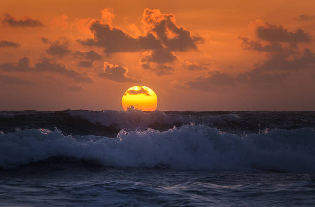 Breaking the Horizon print