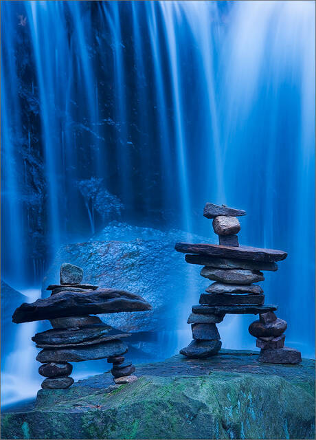 Inukshuks print